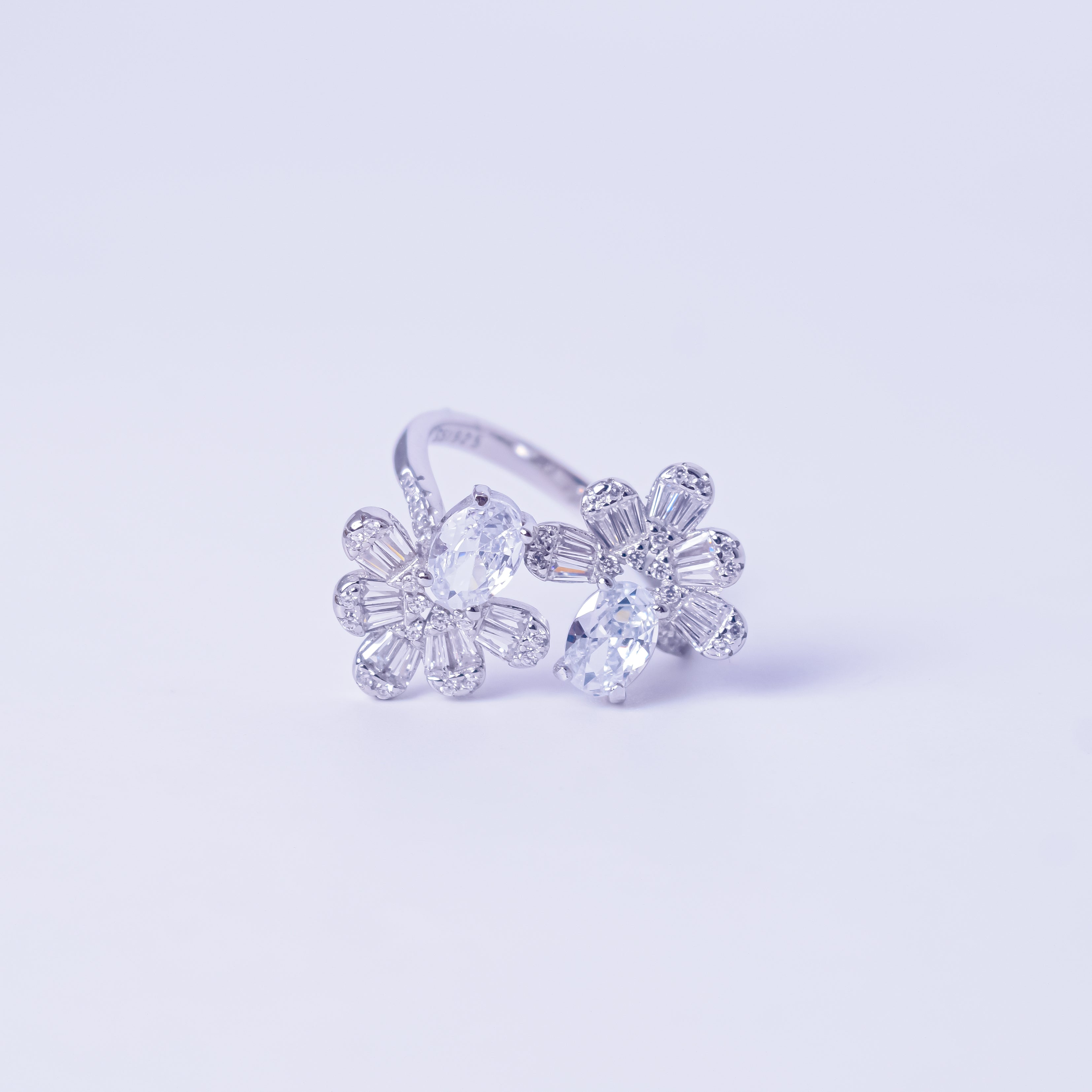 Silver Petal Prism Ring