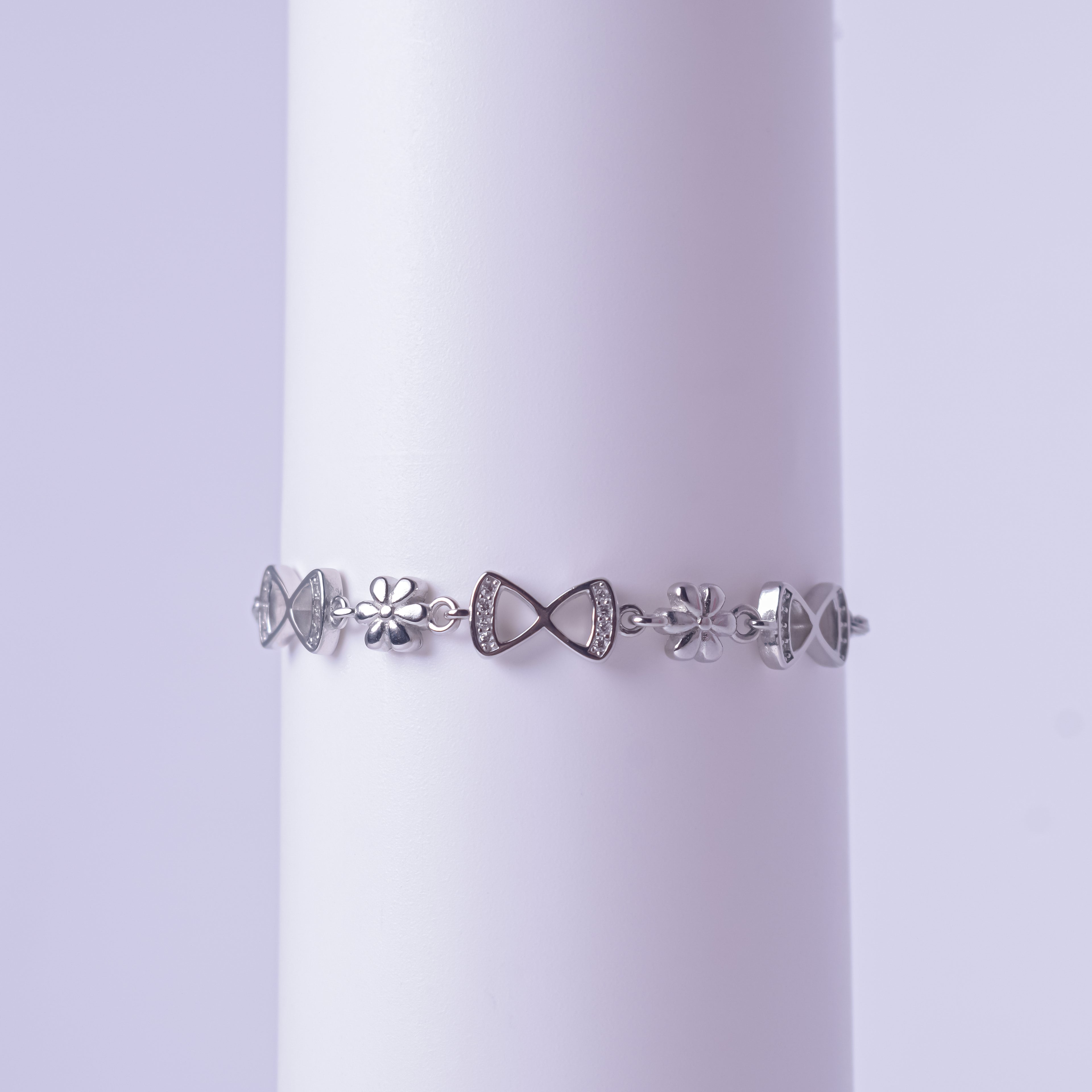Silver Infinity Bloom Bracelet