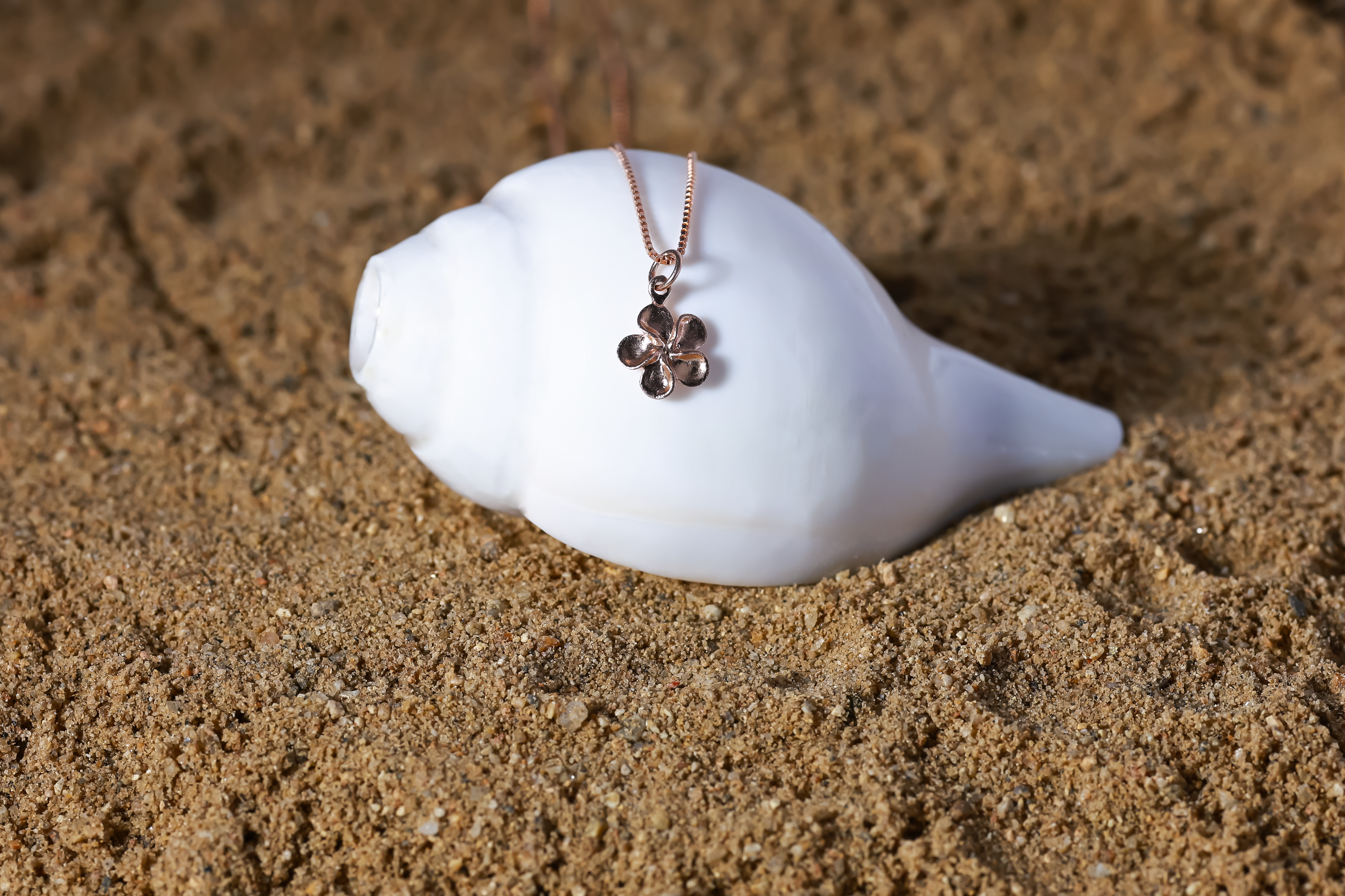 Rose Gold Plam Necklace - Sover jewellery